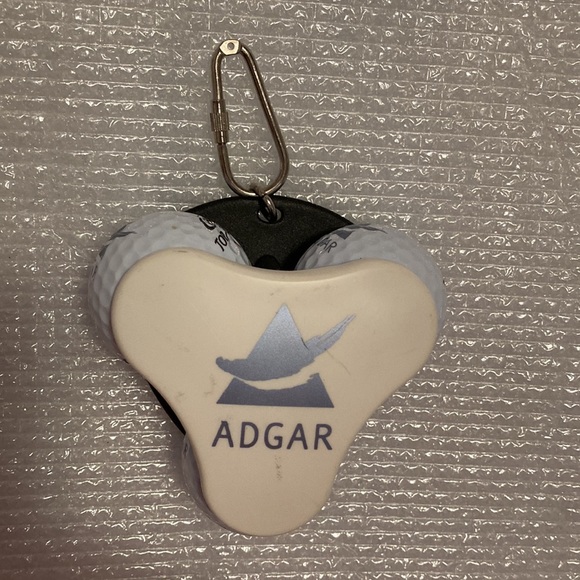 NWOT -  PAYGE Golf Ball Triangle Holder W/Bag or Belt Clip & 3 New Balls - Picture 7 of 7